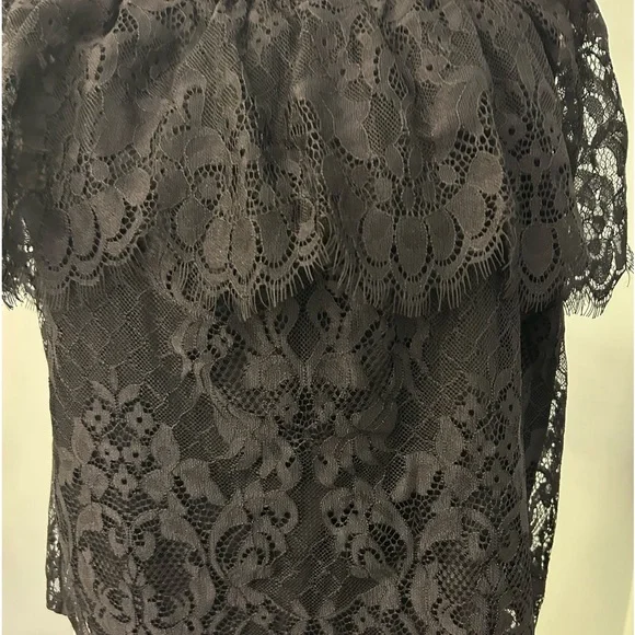 🎉HP🎉 Hollister Black Lace Off-The-Shoulder Top NWT - Picture 4 of 9